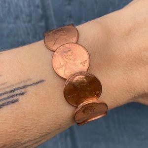 Vintage 80s penny bracelet cuff, size 7.5”